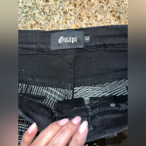 Guapi Shorts Mens 32 Black White Distressed Denim Limited Edition Shredded Raw - Picture 2 of 10